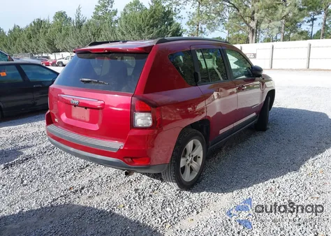 2016 Jeep Compass Sport z USA, uszkodzony, nr VIN 1C4NJCBA7GD665121